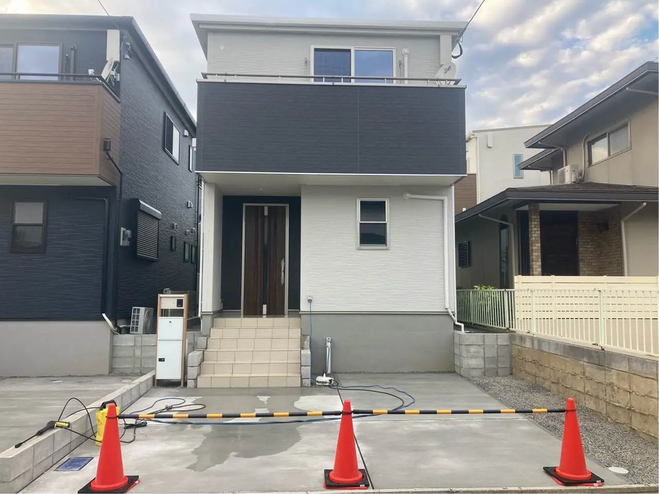 若松区片山2丁目 新築戸建 外観写真